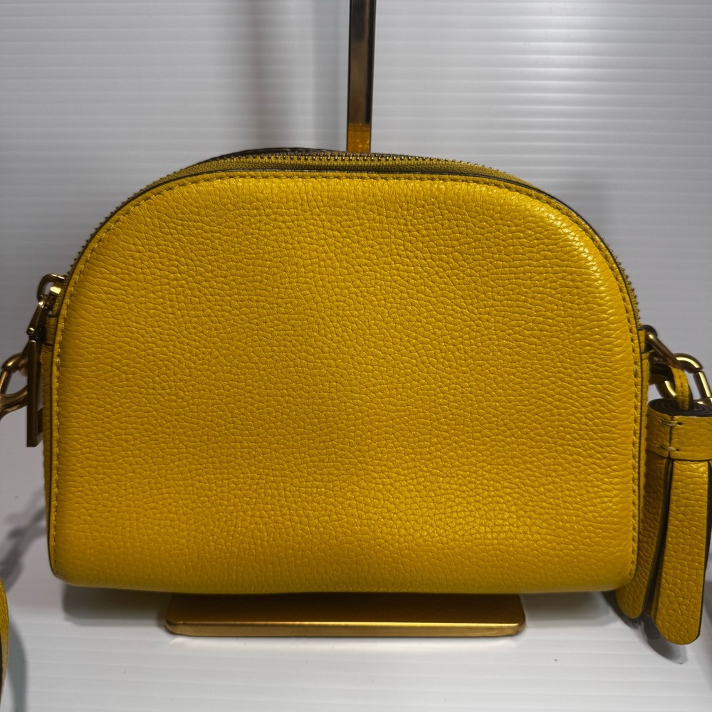 Marc Jacobs The Shutter Yellow Leather Crossbody Bag - Picture 10 of 16